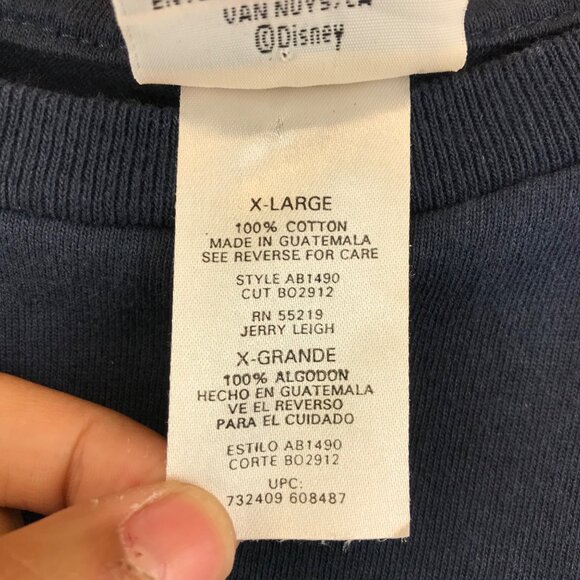 Disney Mickey Mouse Good Pal Here I Am Upside Down Pocket T shirt Size XL - Picture 9 of 11